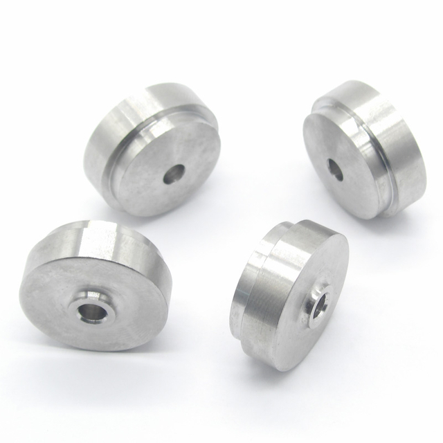 Verifique a sede da válvula CP022046/593